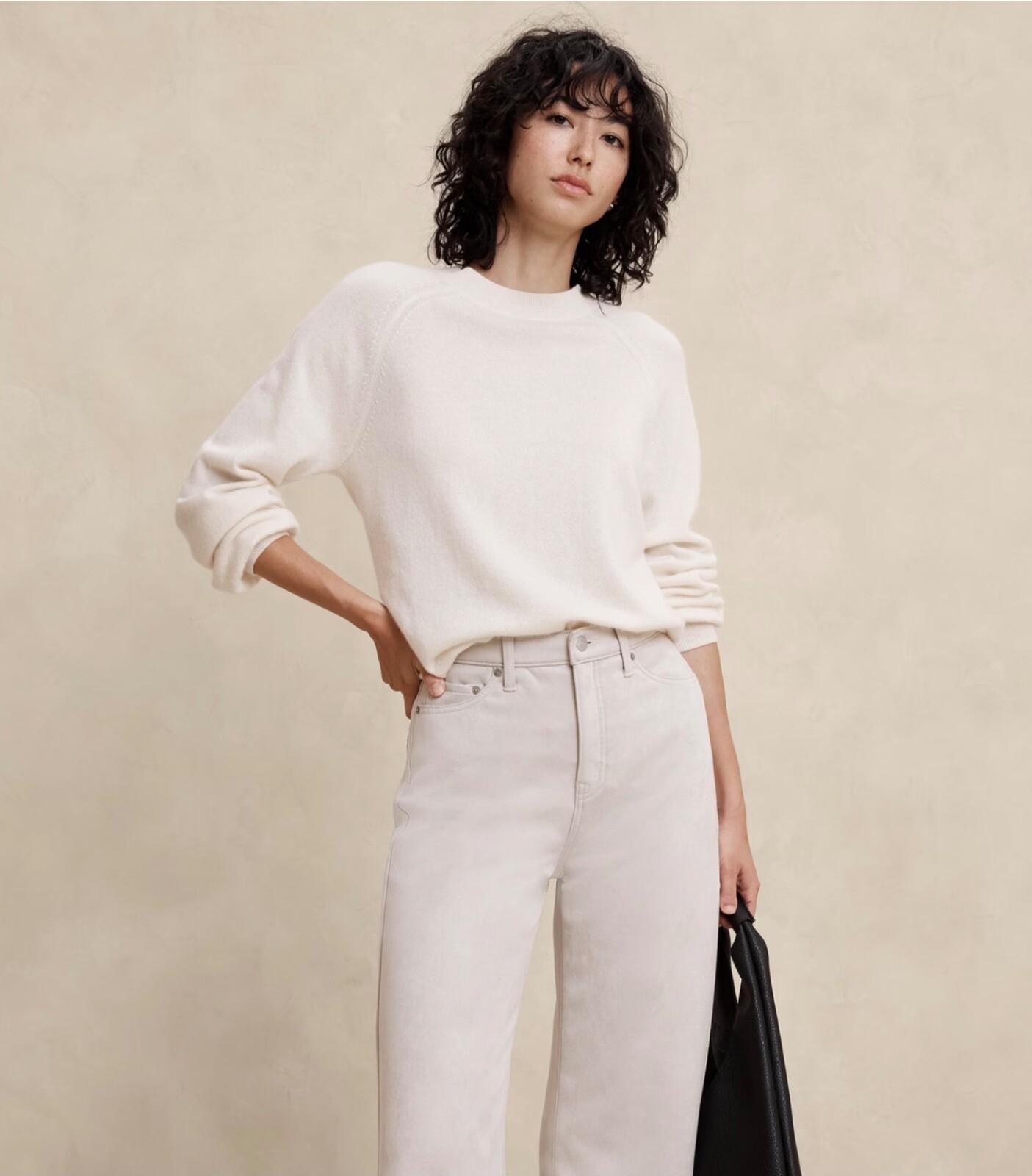 Banana Republic Women’s Ultra High-Rise Wide-Leg Vegan Suede Pants – SELENITE