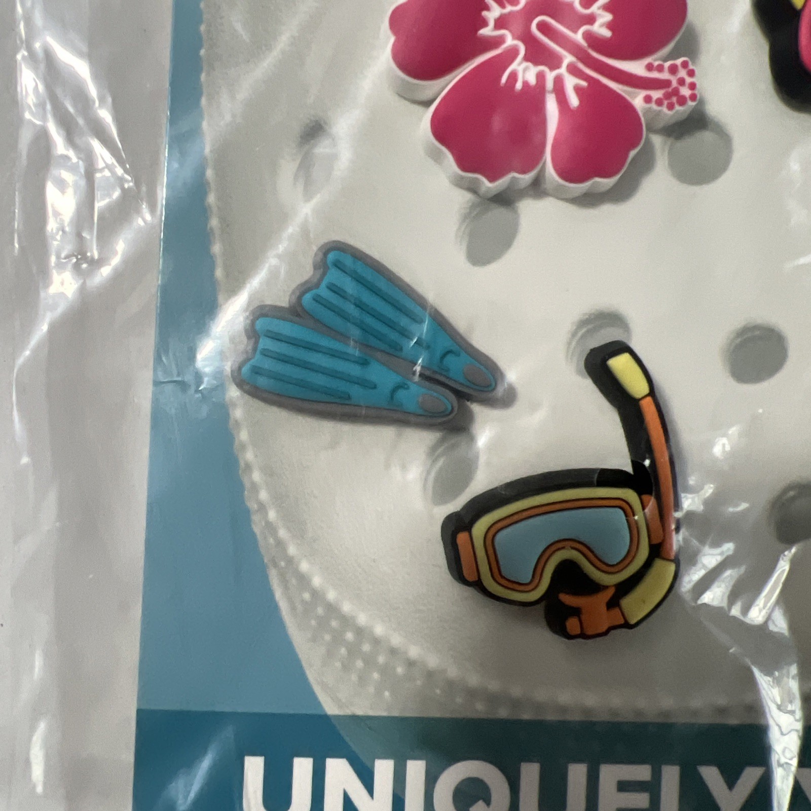 Crocs Jibbitz Charm Tropical Resort NEW – 5 Charms