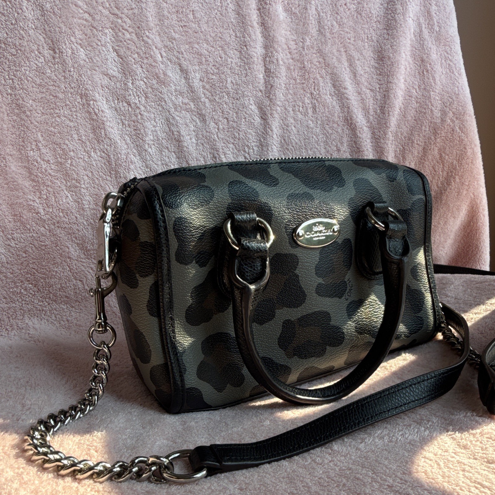 Coach Gray Black Animal Print Satchel Zip Crossbody Bowler Bag Detachable Strap