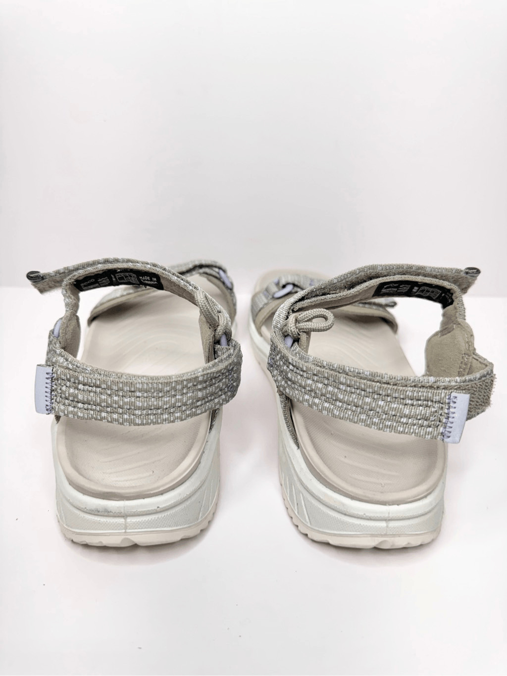Ecco Water Sandals Size 5.5US X-Trinsic in Vetiver Comfort Technology