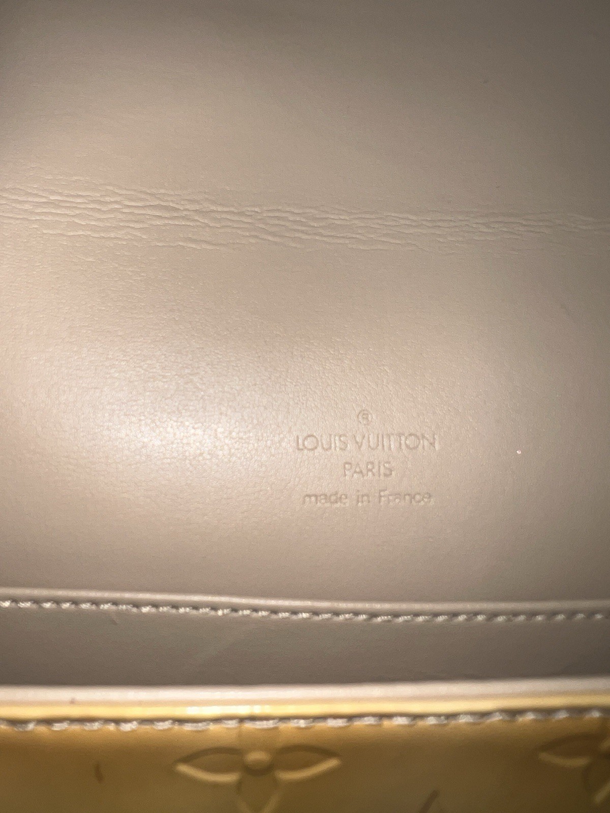 LOUIS VUITTON Thompson Street Monogram Vernis Leather Yellow Shoulder Bag M91071