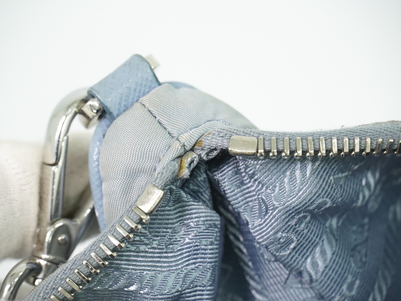 PRADA Re-Edition 2005 Nylon -Shoulder Crossbody Bag Light Blue Silver