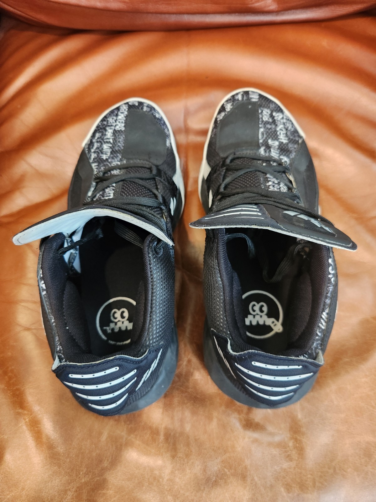 Adidas Dame 6 Core Black White Hecklers Get Dealt With EXCELLENT CONDITION M 9.5