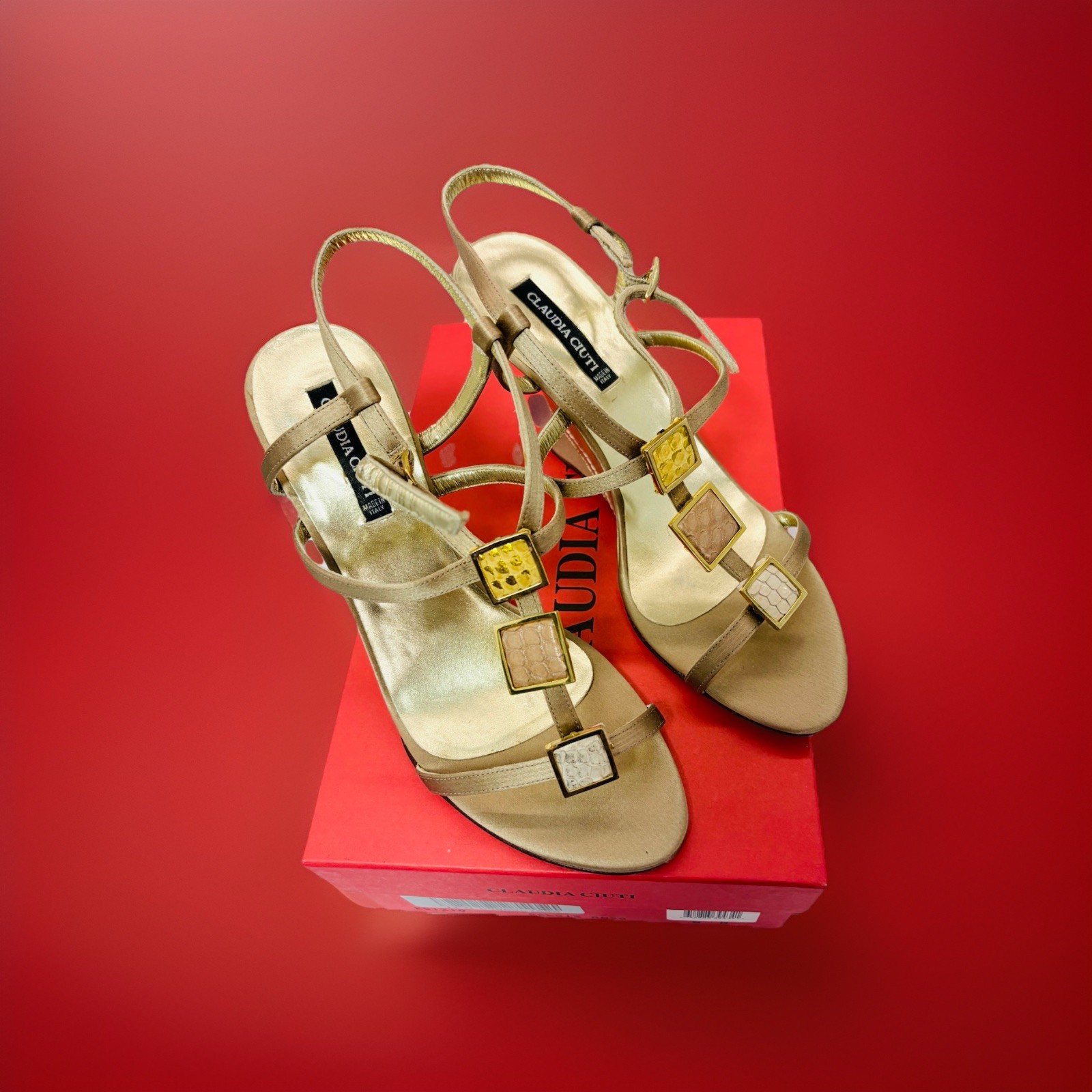 Claudia Ciuti Italy Leather T-strap Wedge Gold Sandals Alligator Skin Pattern 8