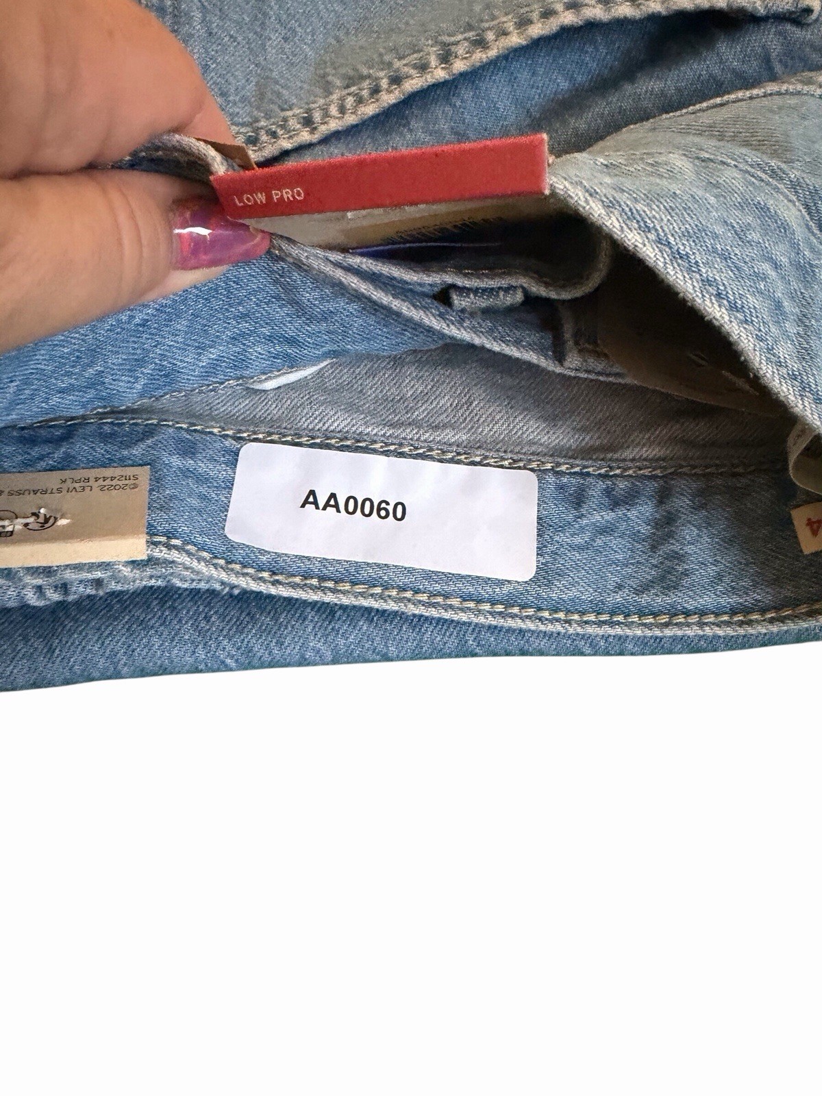 NWT Levi’s Low Pro Jeans Size 34 Light Wash Mid Rise Straight Leg Denim