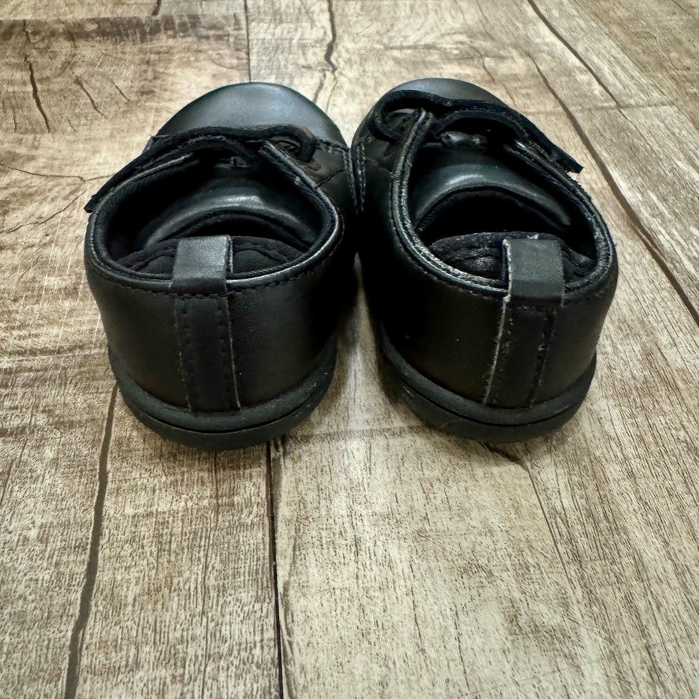 Stride Rite Giles Toddler Shoes Black Stretch NWOT Size 4W
