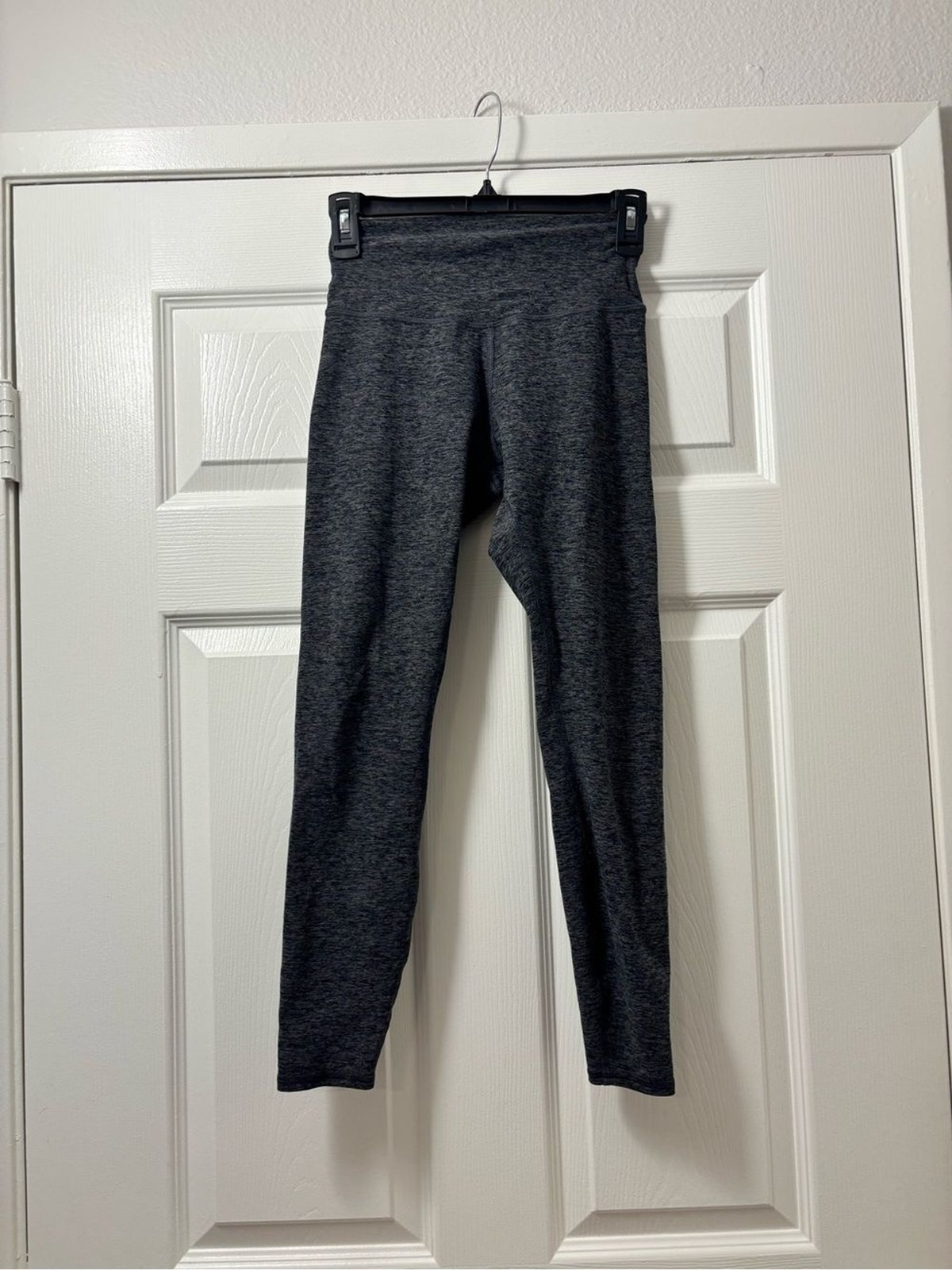 ALO Yoga Heathered Charcoal XS High-Waist Leggings