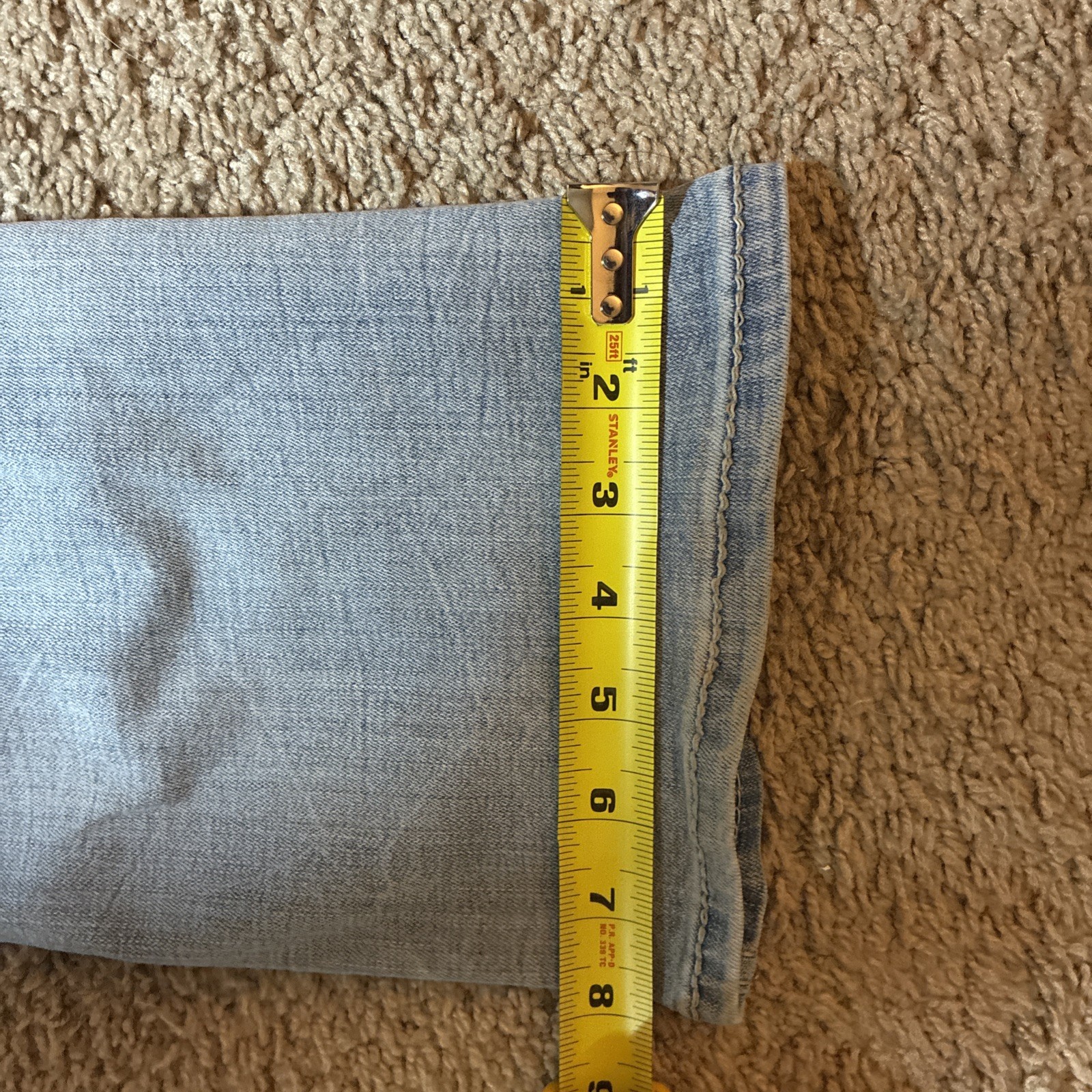 BKE Aiden Jeans Mens 31X32 Blue Bootleg Light Wash Stretch Denim Buckle