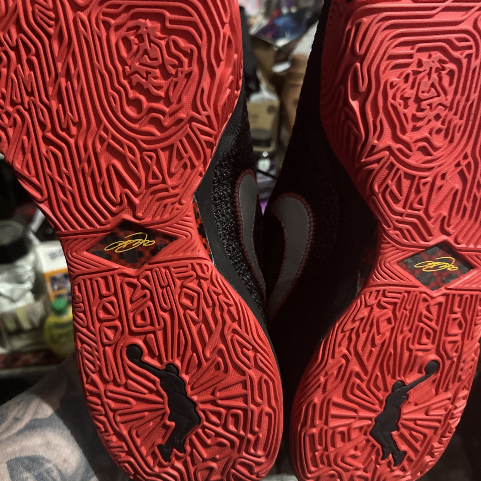 Size 18 – Nike LeBron 20 Low Trinity