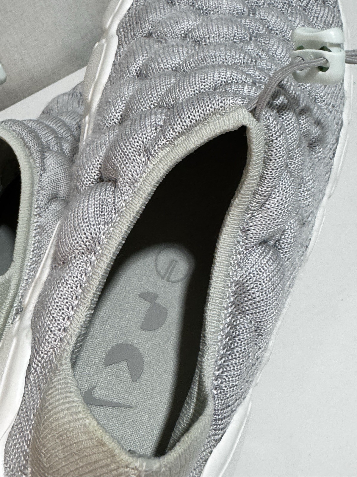 Nike Flyknit Haven US 7W Slip-On Gray/White FD2148-002 Gorpcore Comfort