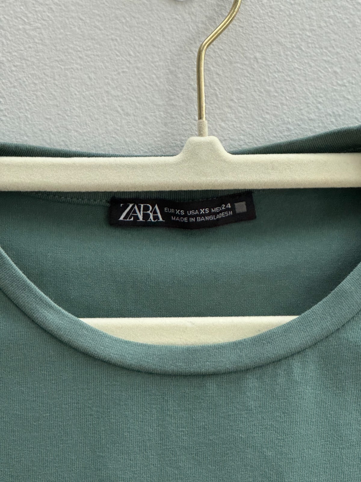 ZARA Sage Green Cropped Stretch Top XS | Cotton Blend Fitted Tee