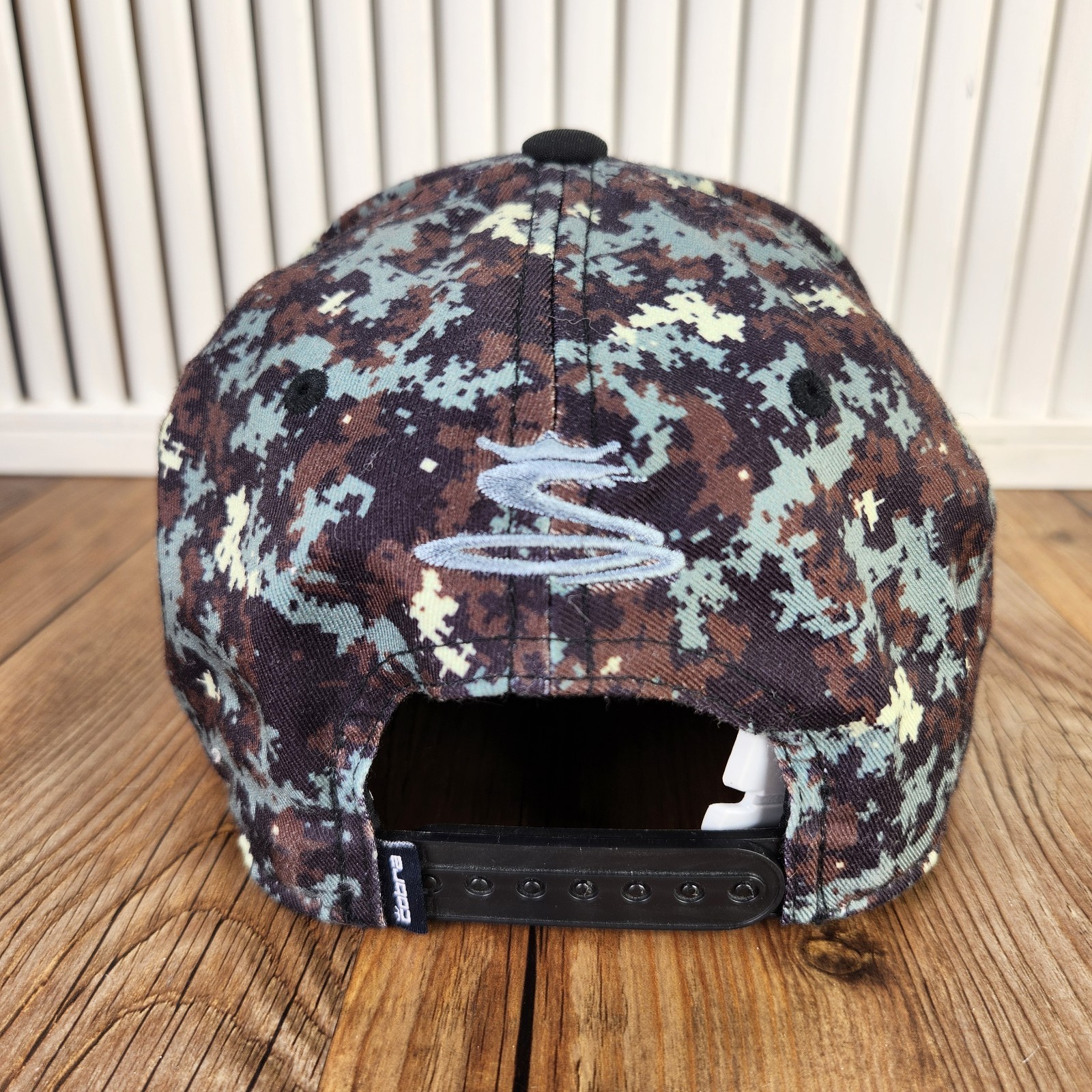 Cobra Puma Golf Digi Camo Flexfit 110 Snapback Hat Cap Black Brown Adjustable