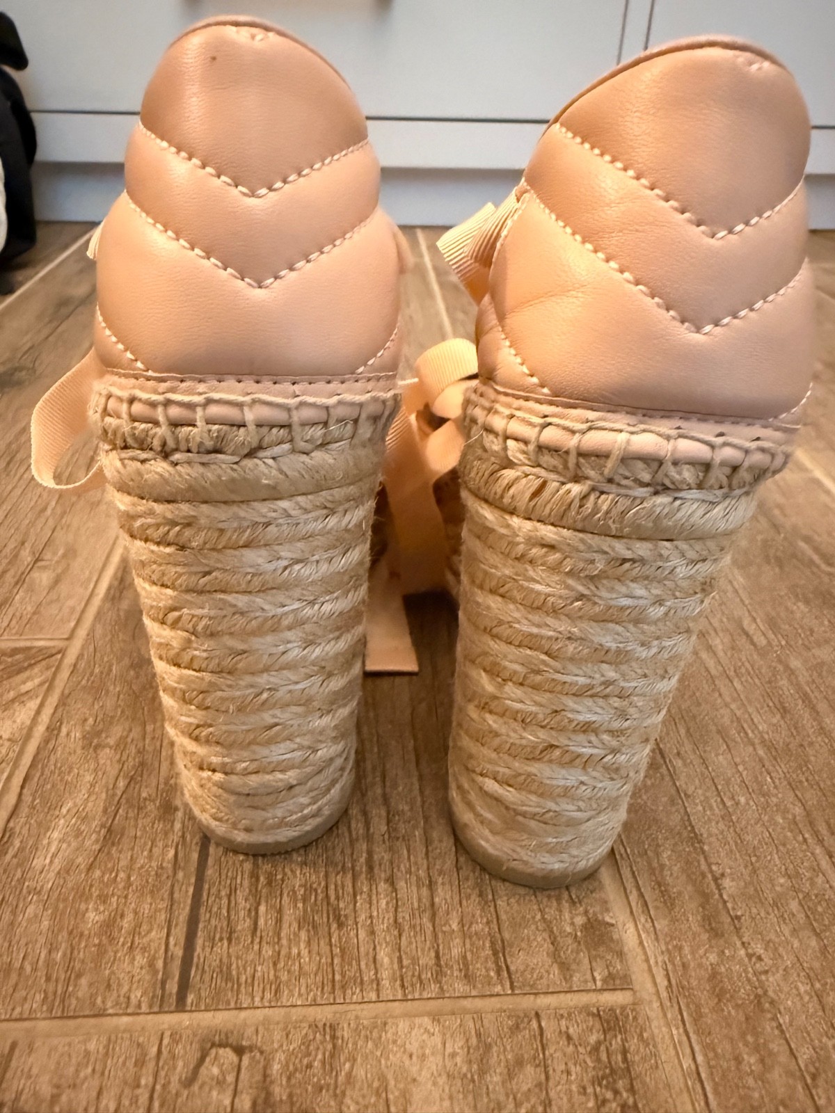 Gucci GG Marmont Lace-Up Wedge Platform Sandals Pink Leather Sz 36 US 6 Italy