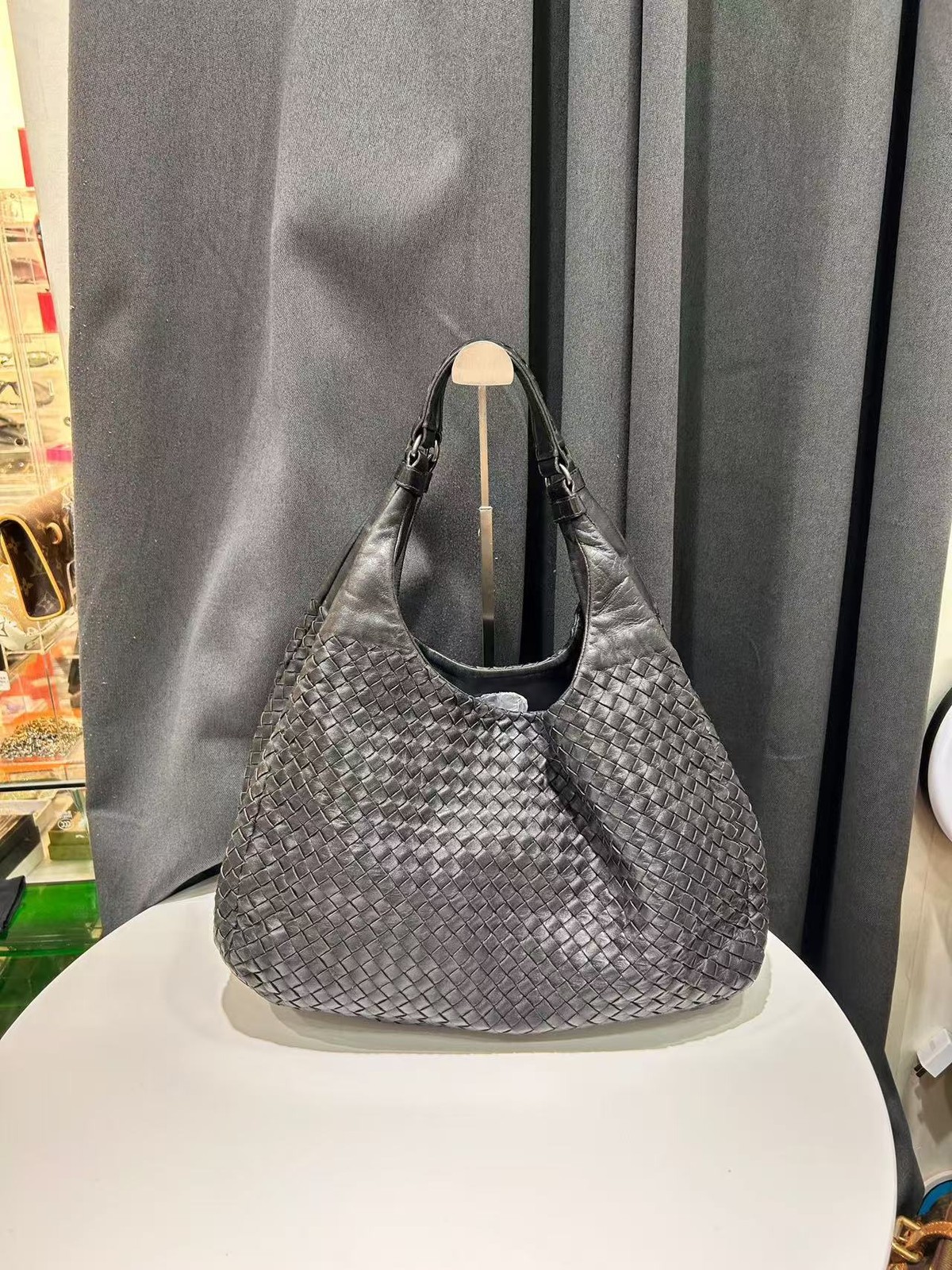 Bottega Veneta Shoulder Bag Hobo Large Black Intrecciato Woven Leather Italy