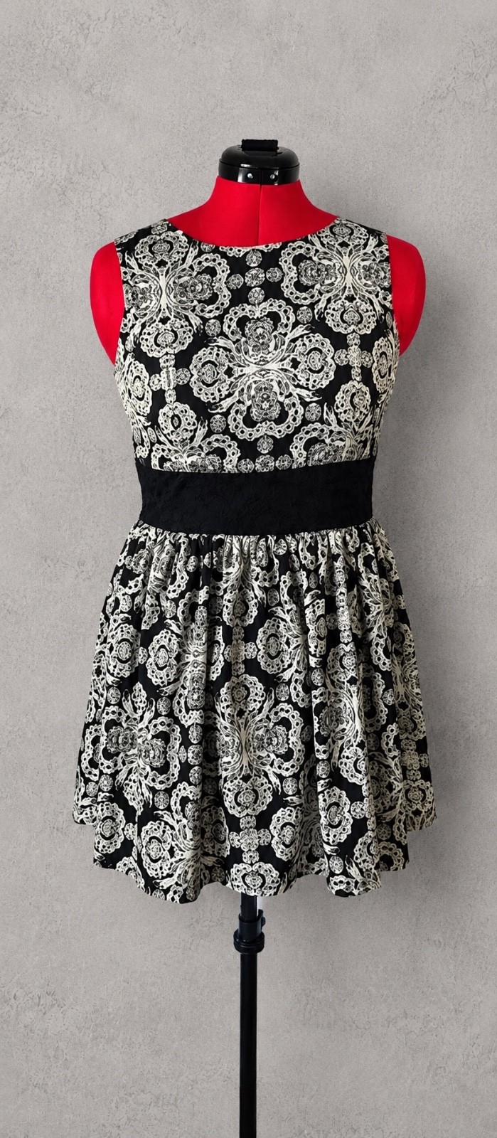 Ruby Rocks Boutique Dress UK 12 Black Cream Rockabilly 50s Retro Skater Party