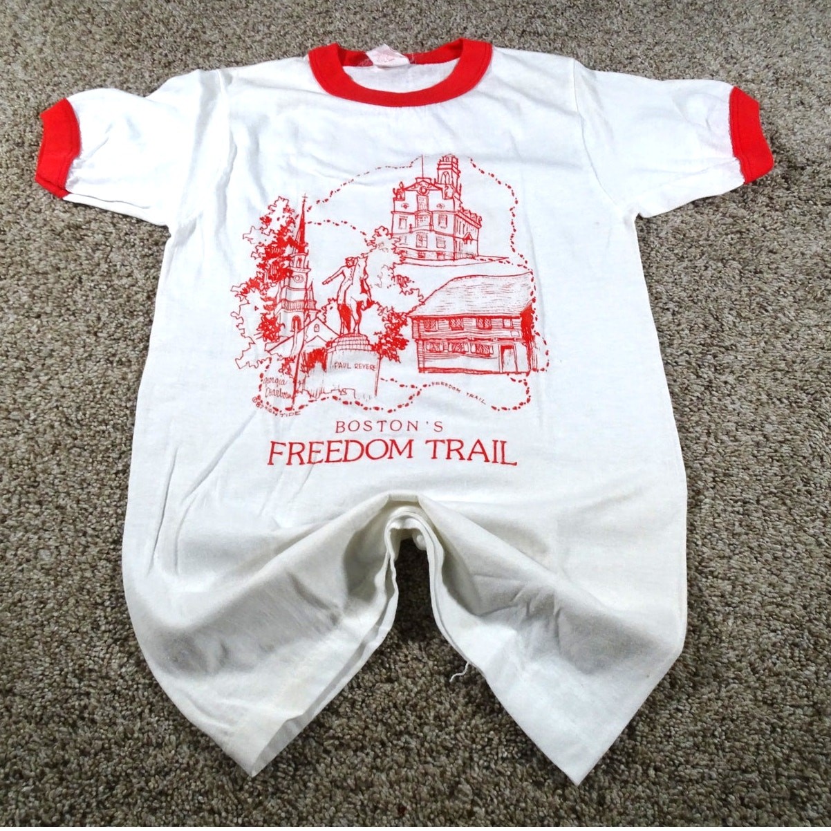 True Vintage 1987 Boston Freedom Trail Ringer T-Shirt Small White Red 1980s 1987