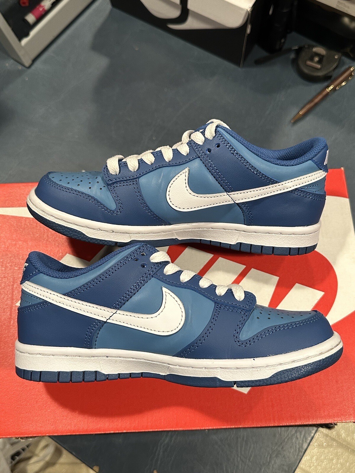 Size 4Y – Nike Dunk Low GS Dark Marine Blue White DH9765-400