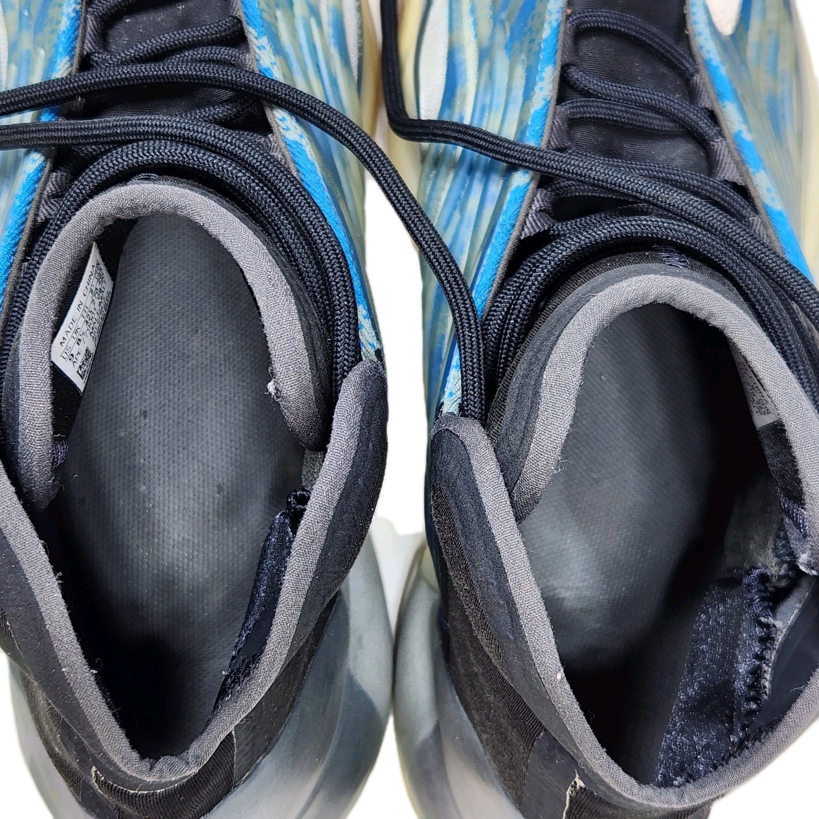 Adidas YEEZY Boost Quantum Sz 9 Frozen Blue GZ8872