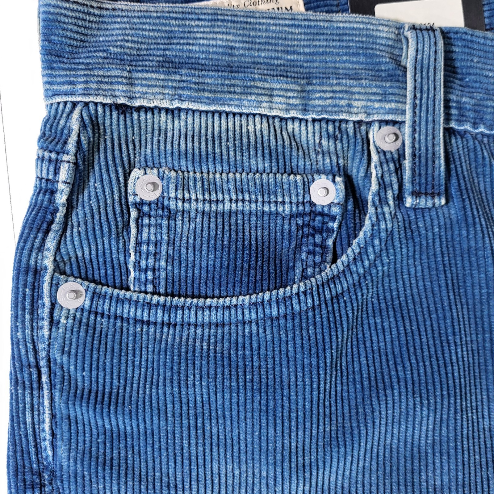 Levis Premium 568 Corduroy Jeans 30×34 New Loose Straight Men’s Blue New W Tags