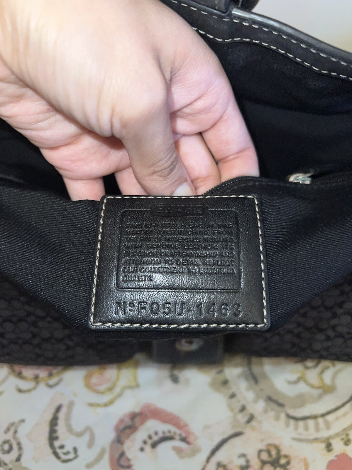 Coach Black Signature Logo Shoulder Bag Buckle/Magnetic Closure Silver Hardware