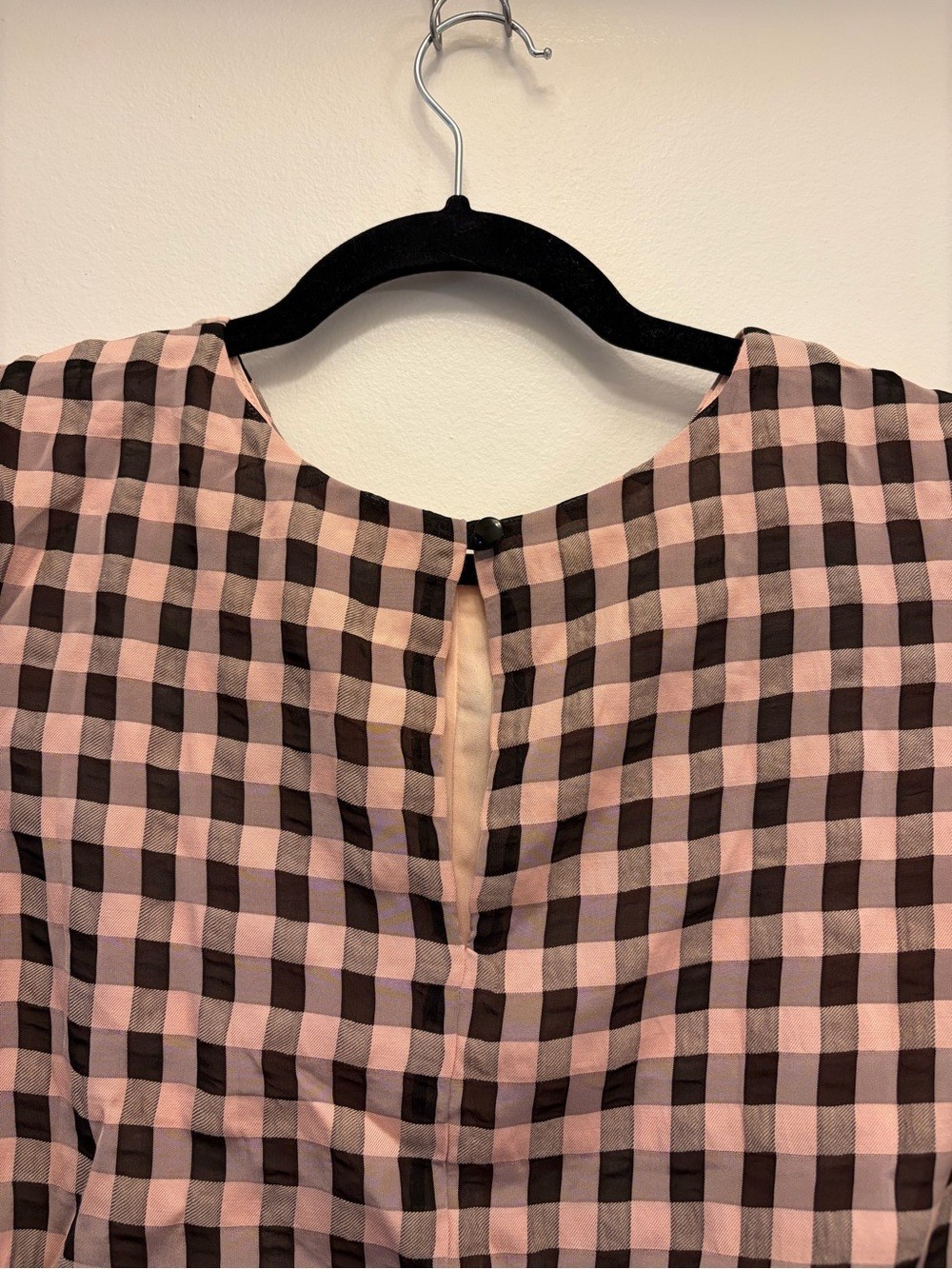 NWT Cosmopolitan x Dress the Population Plaid Tie Front Puff Sleeve Top Womens L
