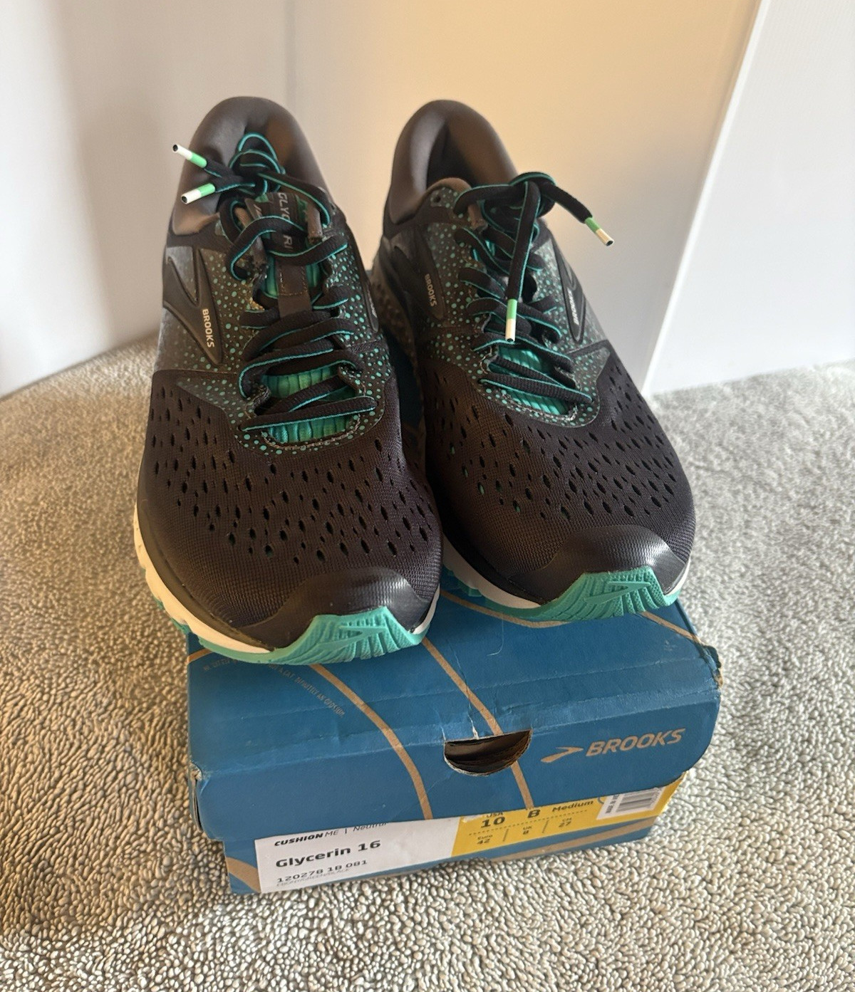 Brooks Glycerin 16 Women’s Running Shoes Black/Green/Gray B Lace-Up Low Top