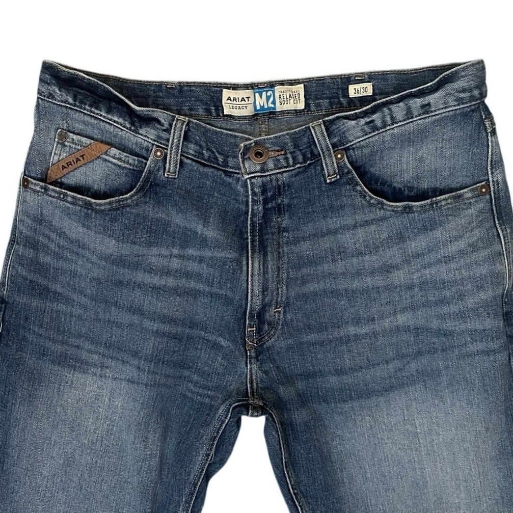 Ariat Men’s Size 36X30 Legacy M2 Traditional Relaxed Bootcut Denim Jeans Western