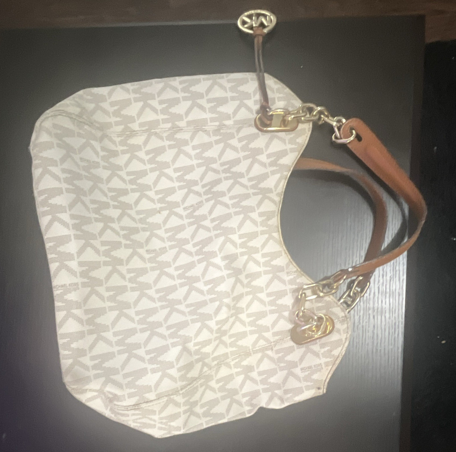 Michael Kors Logo Shoulder Bag White/Beige Brown Leather Strap Gold Charm