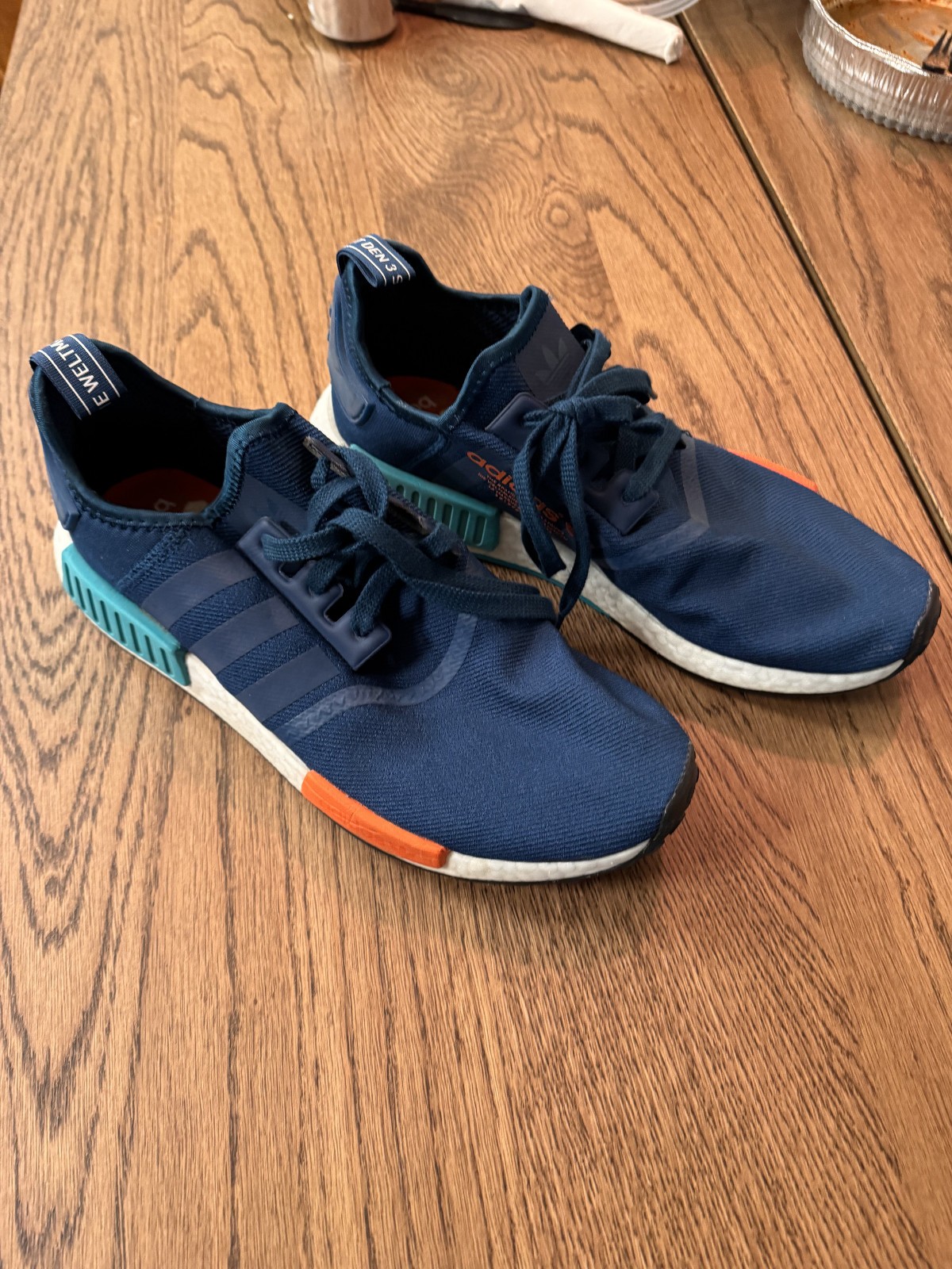 Adidas NMD R1 Blue – Size M11