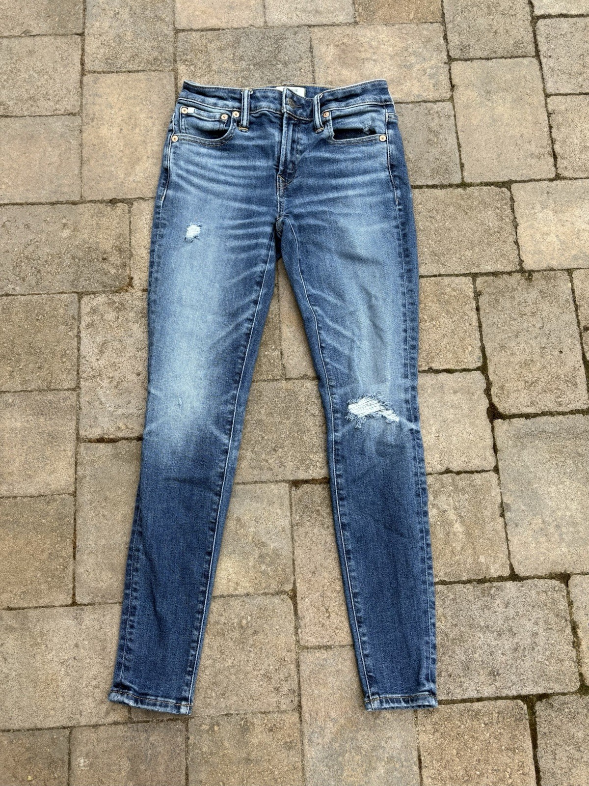 American Eagle Outfitters Airflex+ Men’s Medium Wash Blue Skinny Jeans size 2