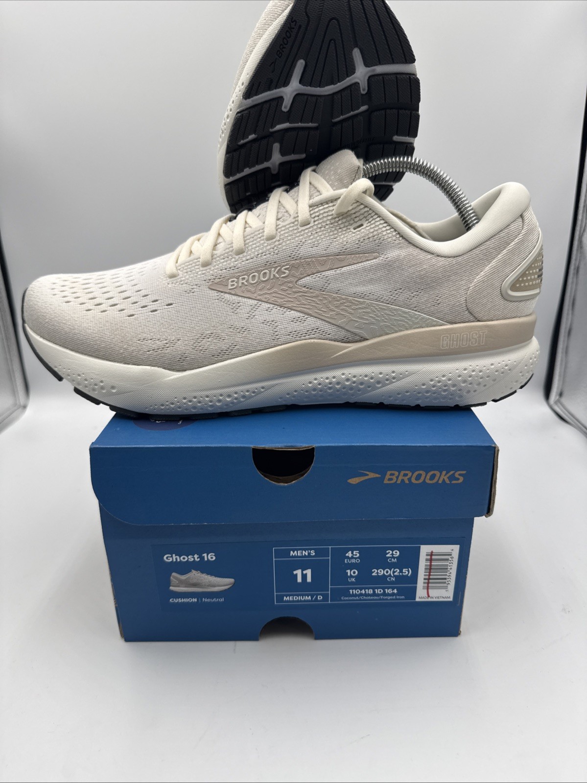 Brooks Ghost 16 “Coconut / Forged Iron” – Size 11 (110418-1D-164) NiB Neutral
