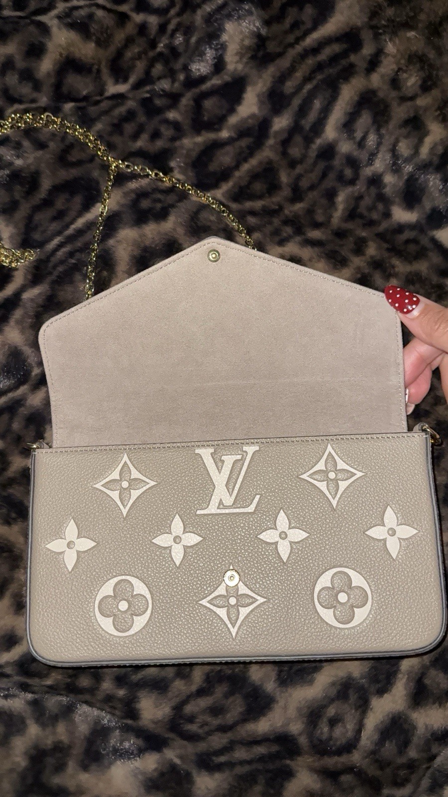 Louis Vuitton Pochette Felicie- Monogram Empreinte Leather