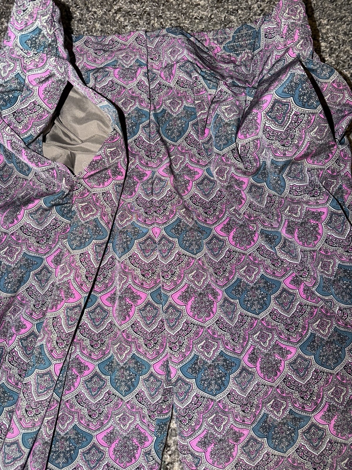 The Limited Womens Size 16 Ankle Pants Pink Teal Medallion Paisley Print Career