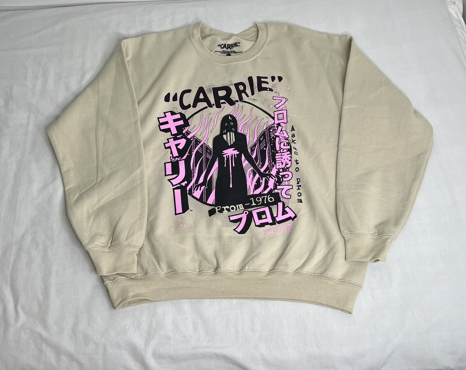 Carrie “Silhouette” Pullover Sweatshirt Long Sleeve New without tag