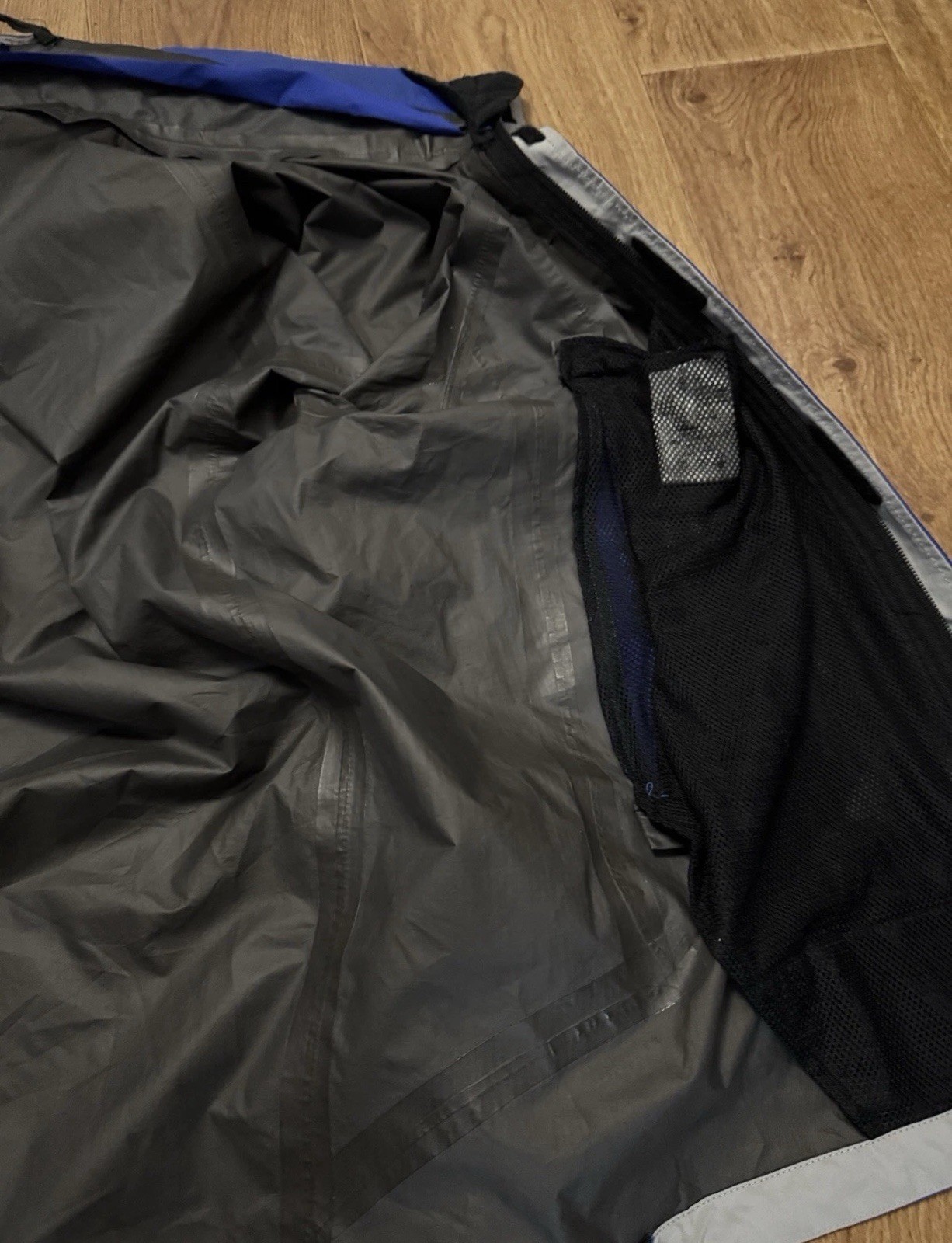 Windbreaker Jacket Berghaus Extreme Gore-Tex Paclite Gorpcore Outdoor Sz S Man