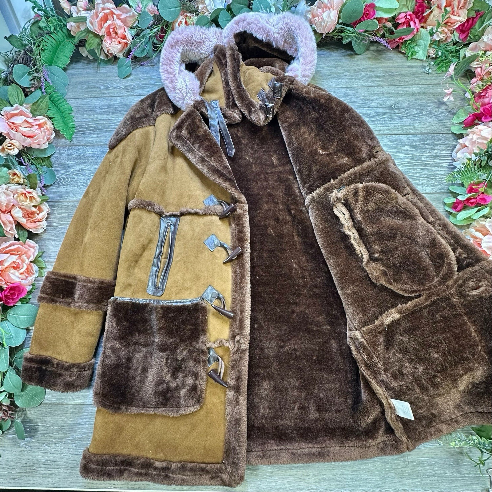DENALI SHEARLING JACKET COAT FAUX FUR TAN BEIGE BROWN SIZE Medium Eskimo