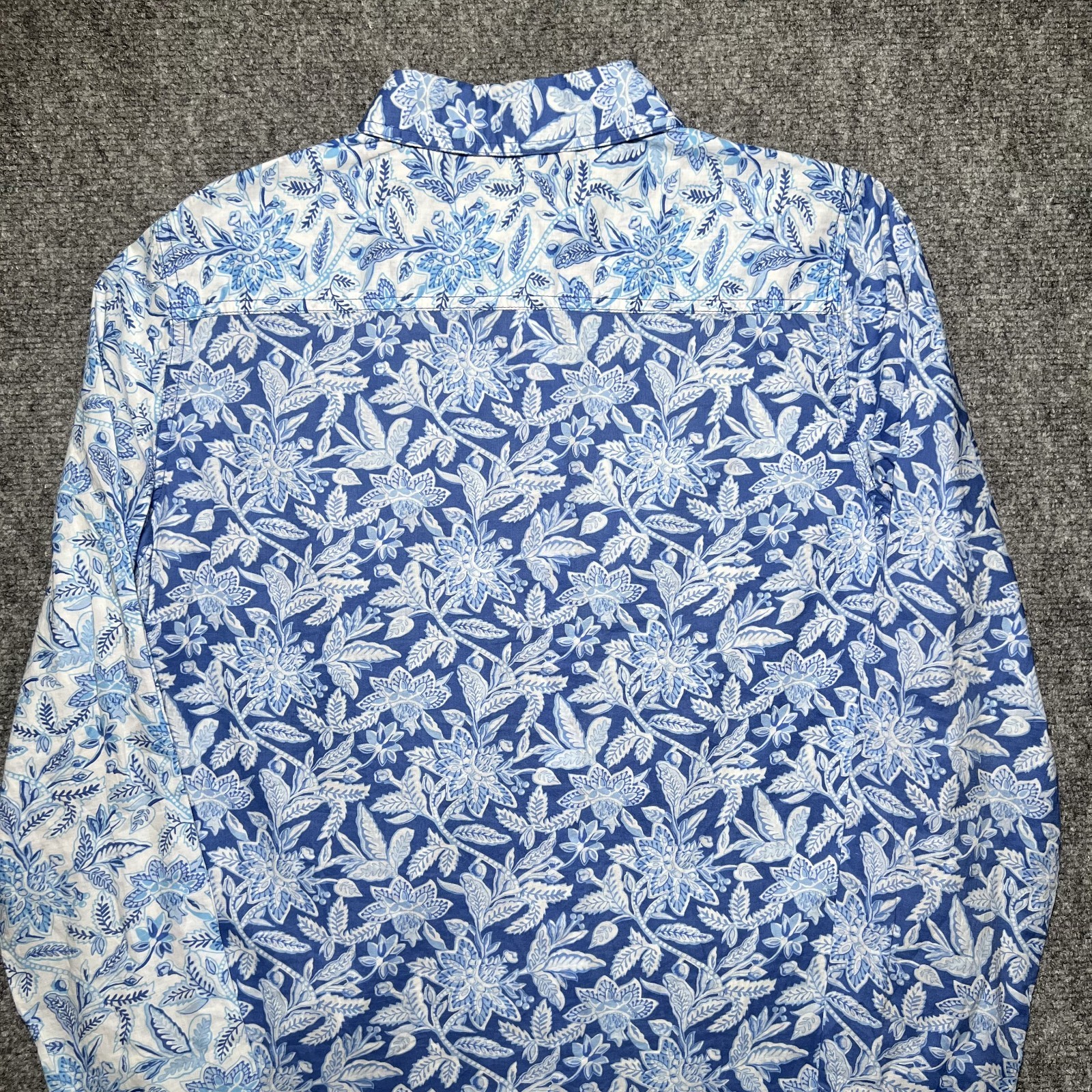 J McLaughlin Floral Button Front Shirt Womens Large Blue Cotton Top Long Sleeve