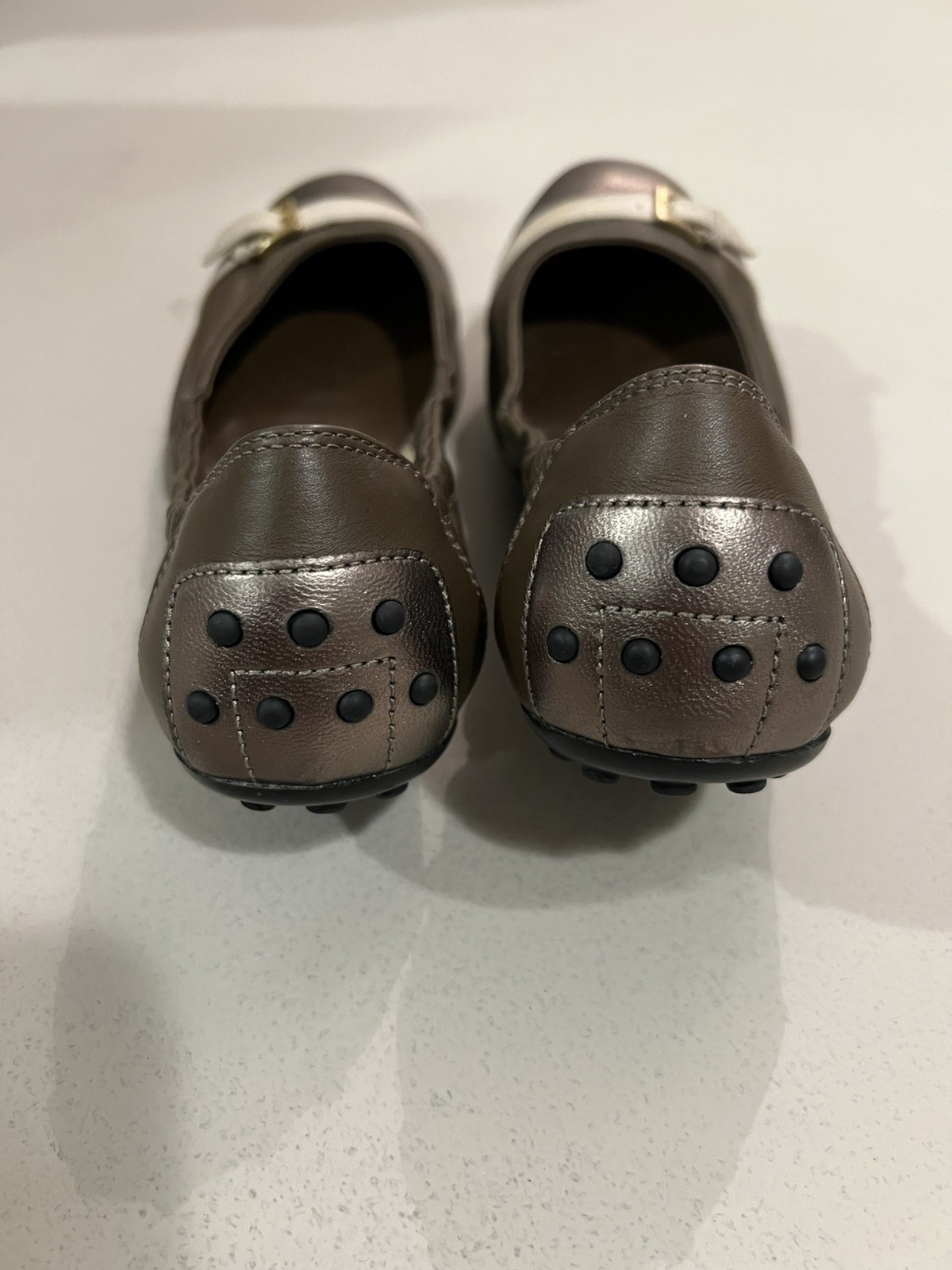 Tod’s Brown Beige Patent Leather Cap Toe Scrunch Ballet Flats Sz 39