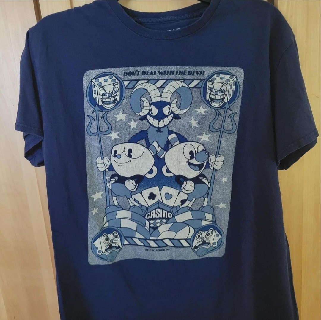 Cuphead “Dont Deal With The Devil” t-shirt, size medium Navy