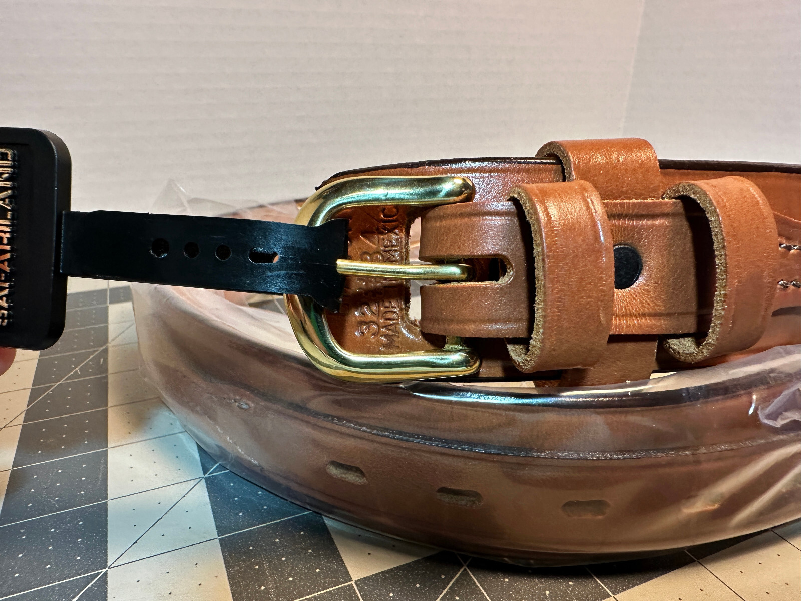 Bianchi B4 Ranger™ Belt, 1.75″ Width, Plain Tan, Brass Buckle, Size: 32″ | NEW