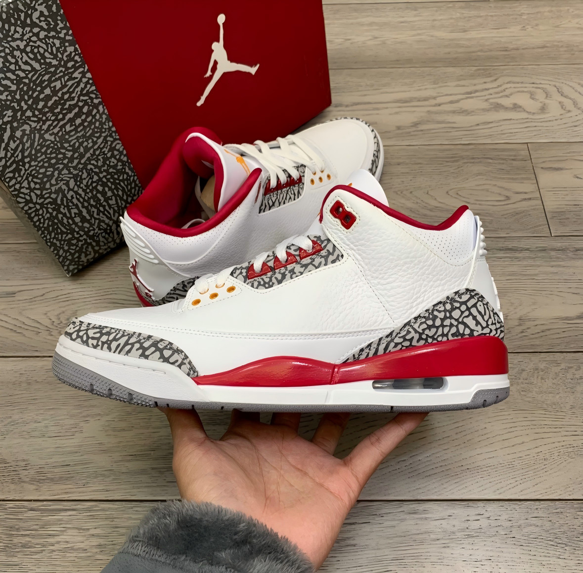 Jordan 3 Retro “Cardinal Red” Mid-Top Retro Basketball Shoes Size US 7-12
