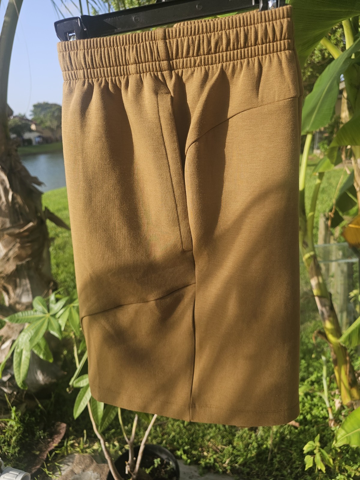 Under Armour Men’s Unstoppable Fleece Shorts Size 2XL Brown 1379809 498