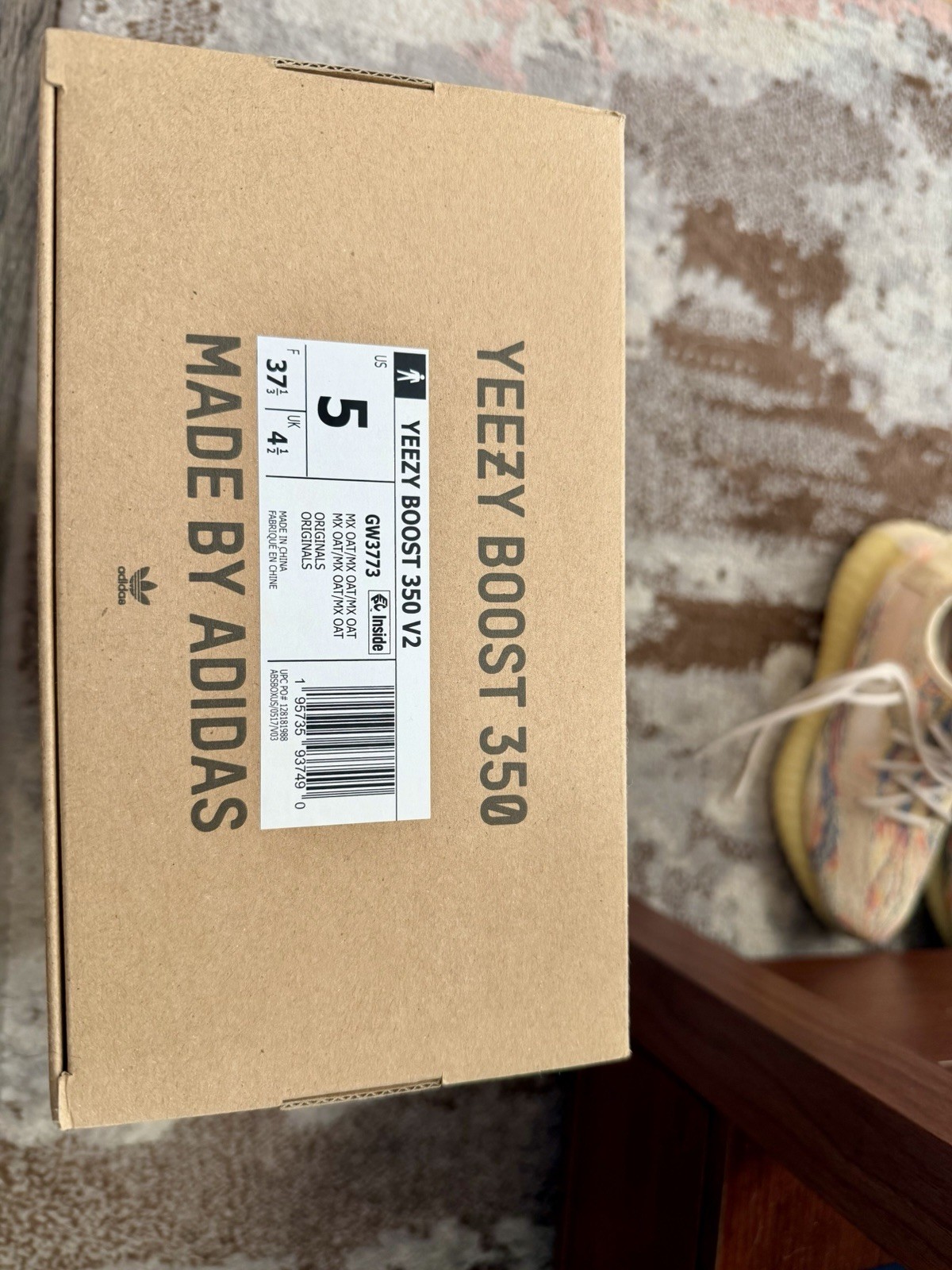 adidas Yeezy Boost 350 V2 MX OAT GW3773 Low Top Multicolor Kanye West Sneaker