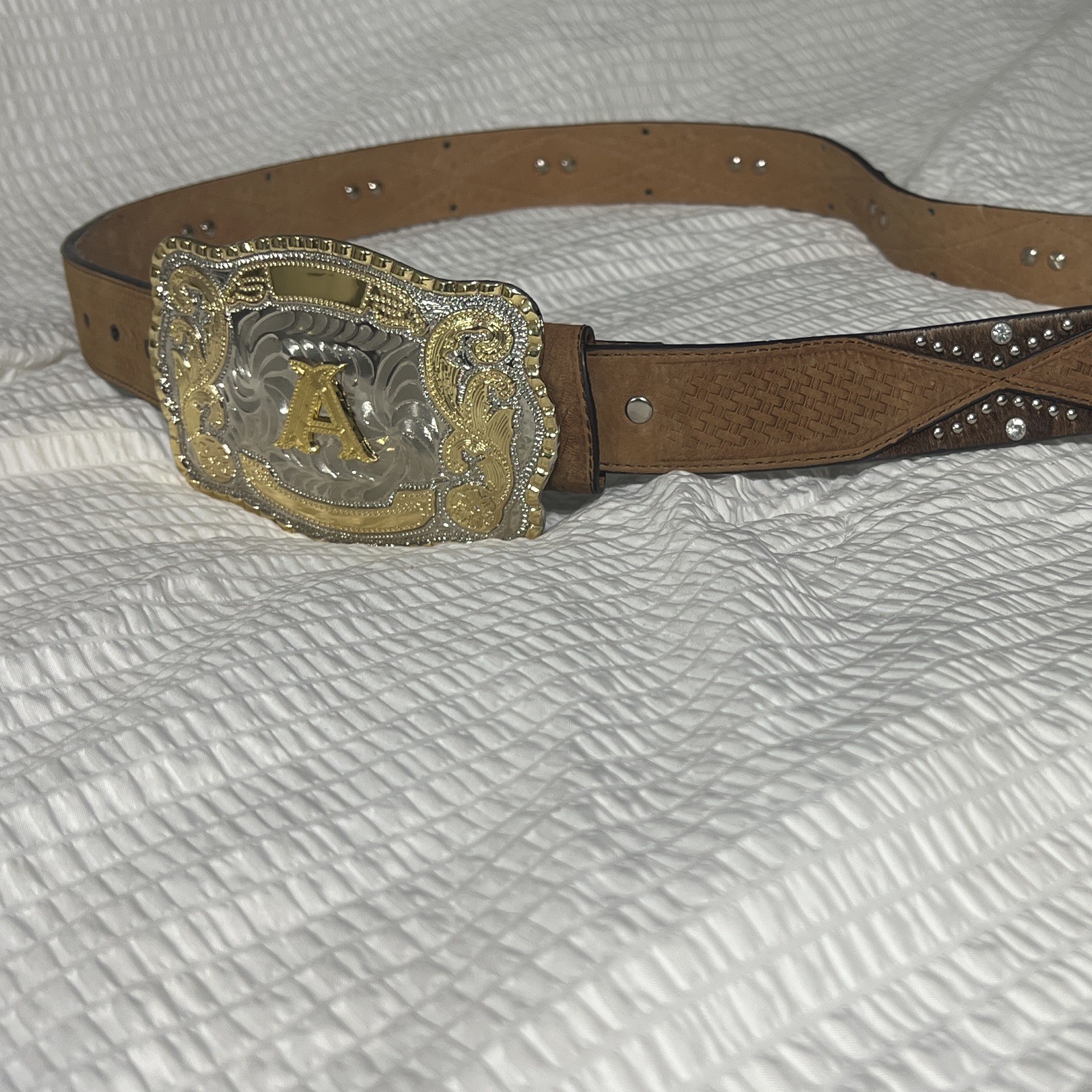 Nocona Men’s Western Belt Size 46 brown Studded Buckle 1 1/2 in Wide