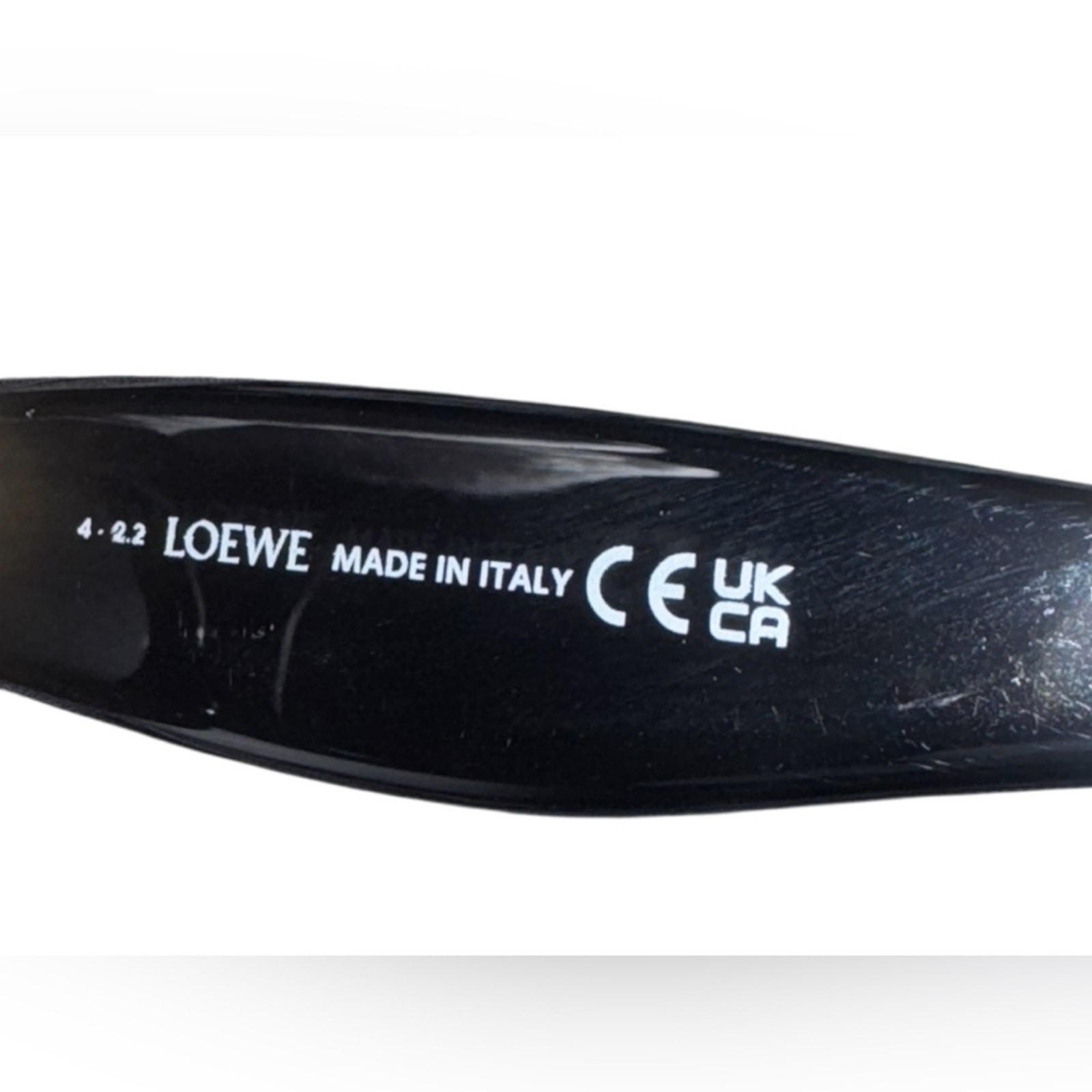 LOEWE Curvy Cat Eye Sunglasses Style #: LW40096I w/ BRANDED Case & Dustcloth EUC