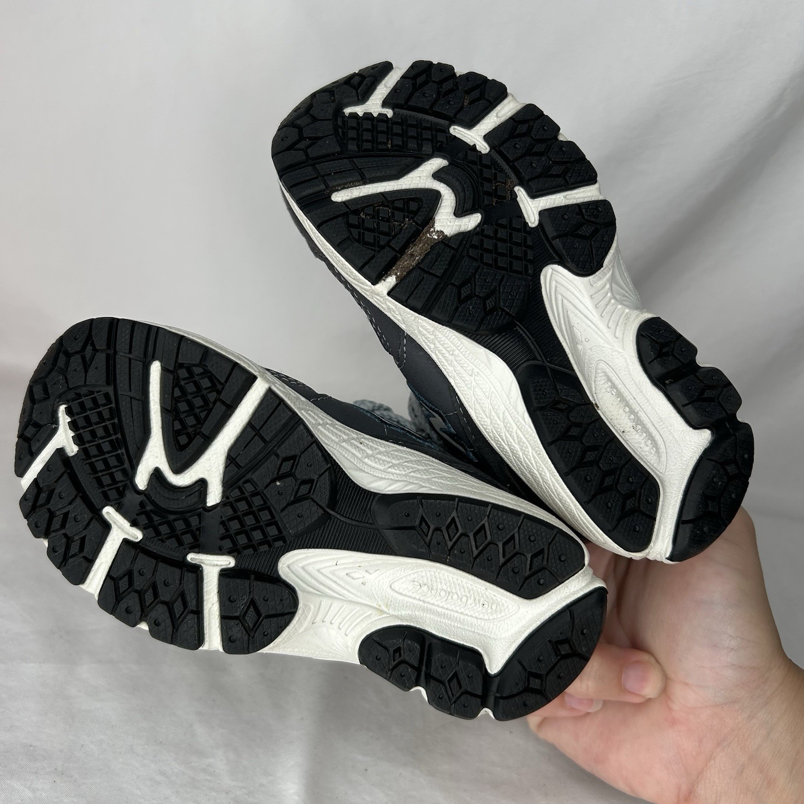 New balance 2002R Toddler Size 8C Magnet Lead Shoes Casual Sneakers IC2002FB