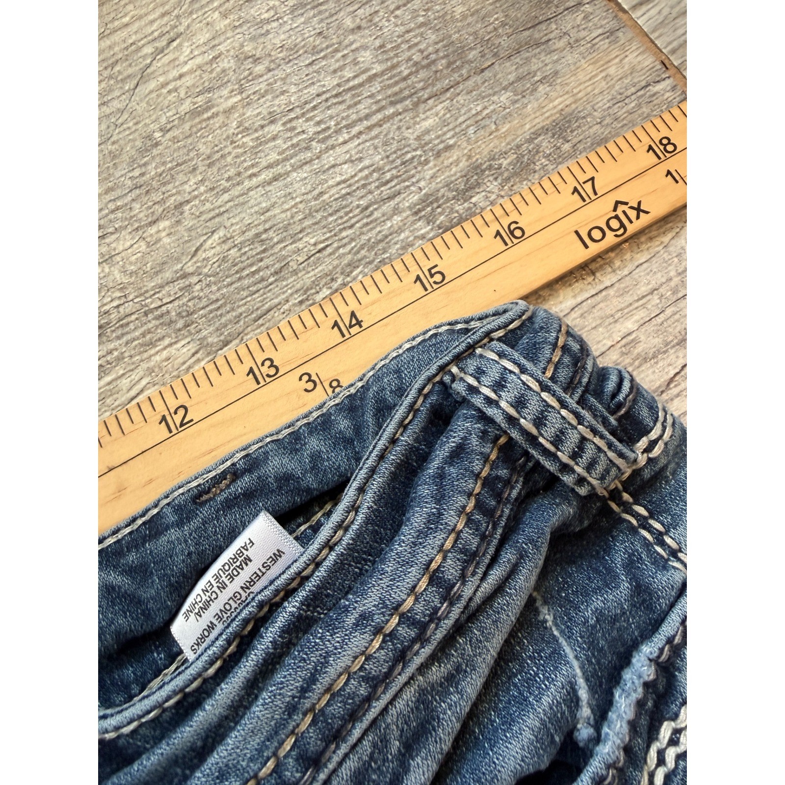 Silver Jeans Suki Slim Boot Bootcut 31 x 33 Denim Womens Western 31×33 Stretch