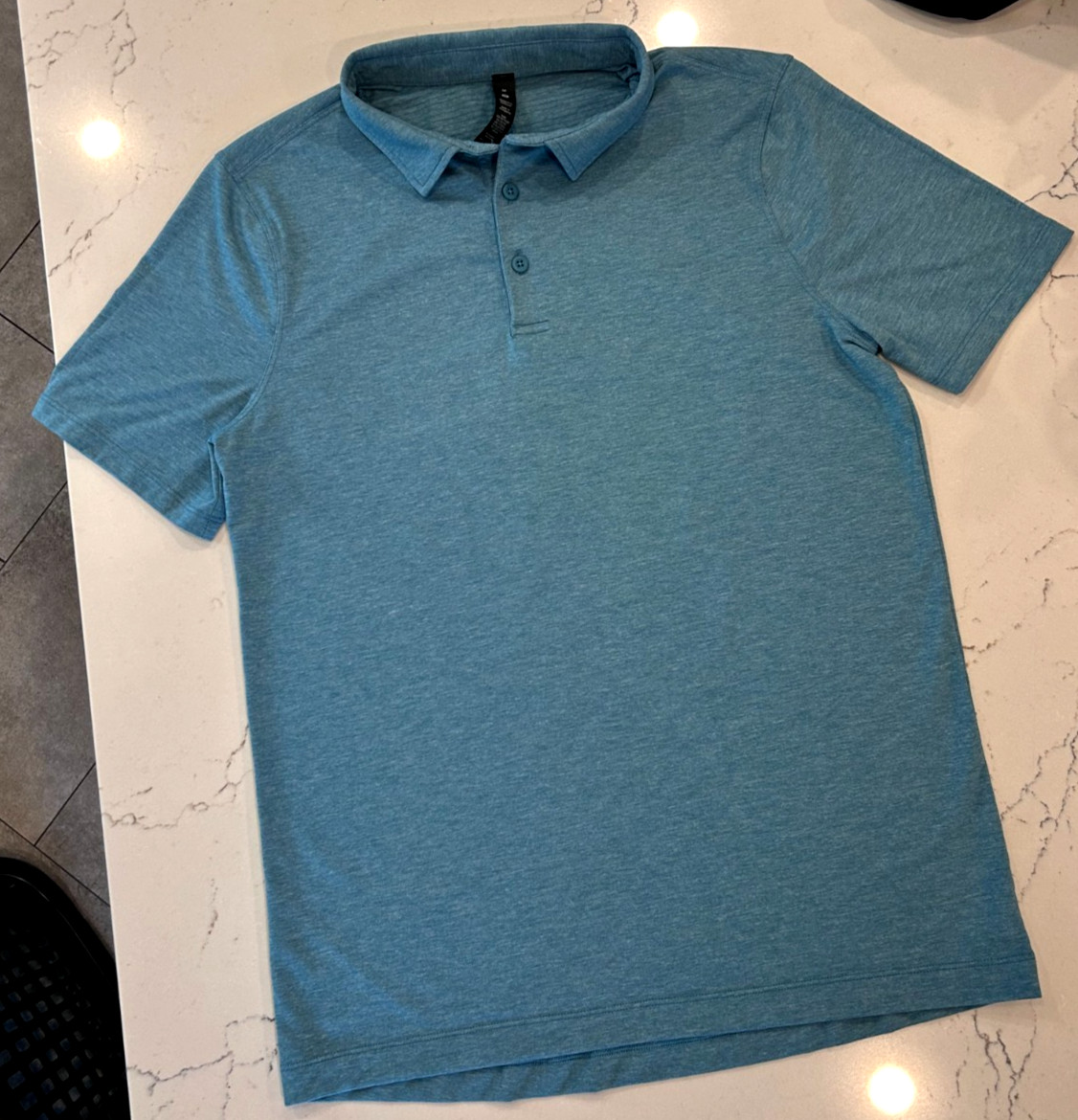 Lululemon Evolution Polo Shirt Mens M Blue Short Sleeve Performance Stretch