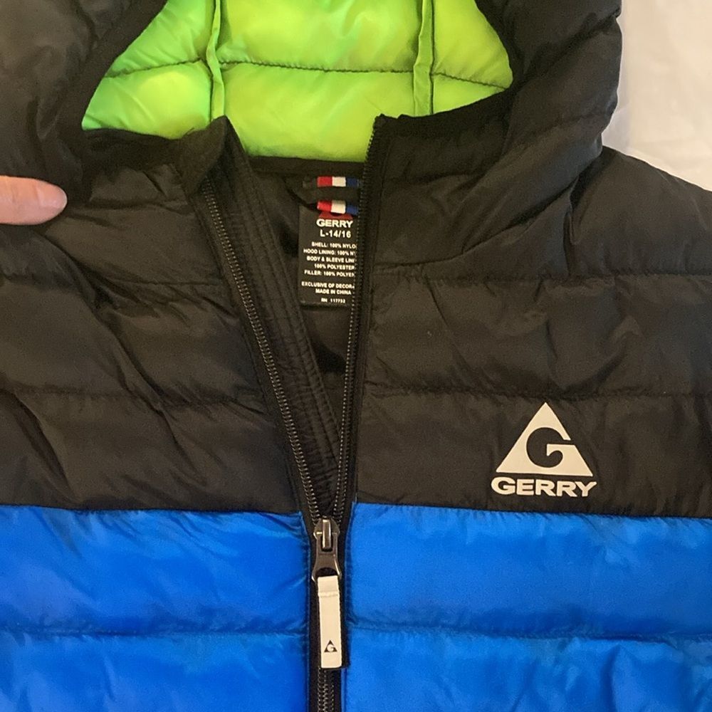 Gerry Youth Down Winter Jacket size Large