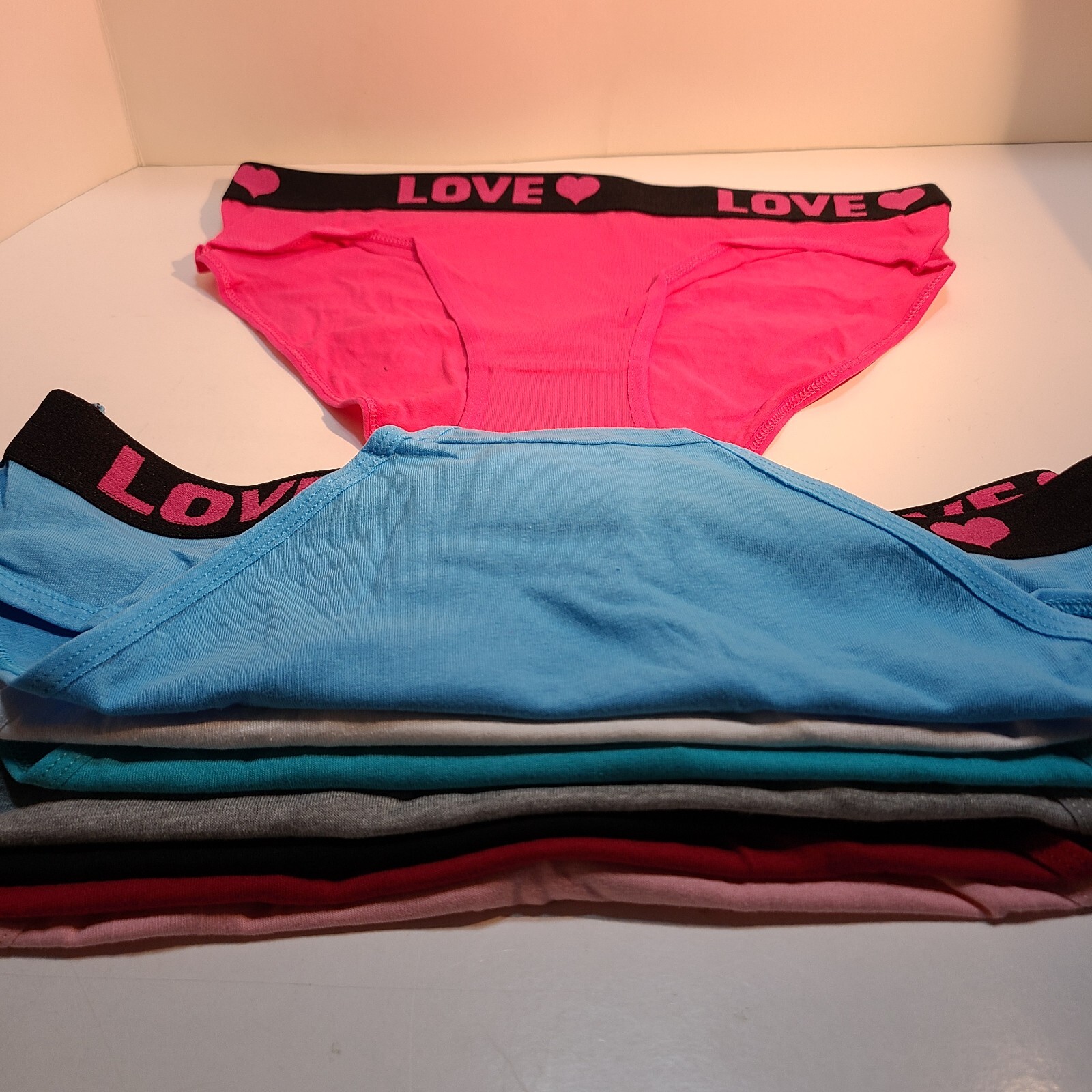 Womens Mid-Rise Cotton Briefs w/ Love Heart Waistband. Eight Pack.